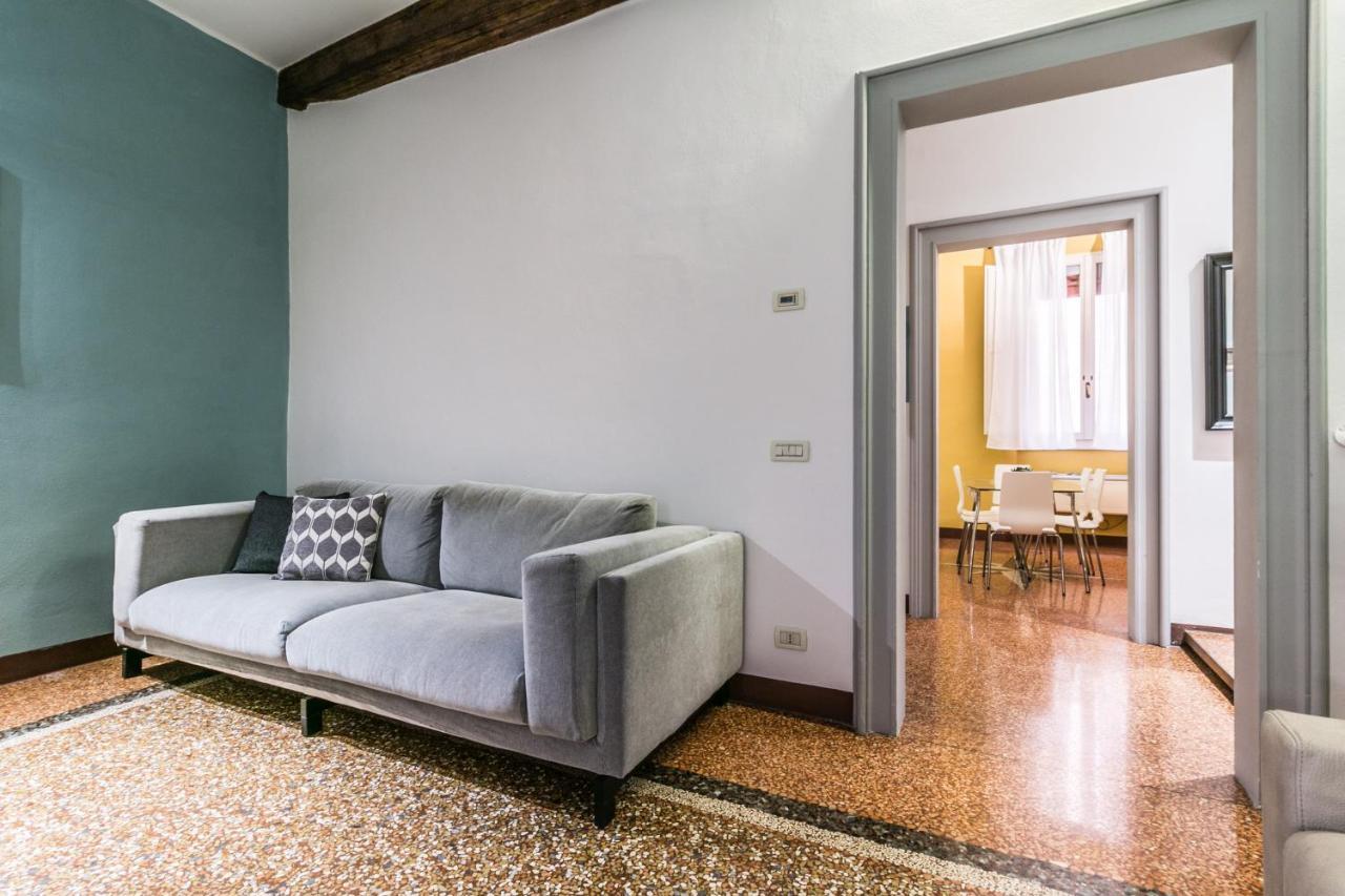 Familybo Apartments Santo Stefano Bologna Buitenkant foto