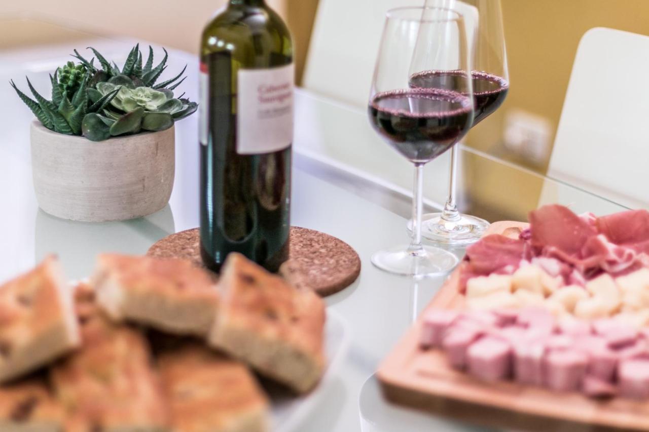 Familybo Apartments Santo Stefano Bologna Buitenkant foto